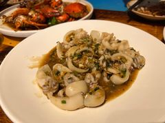 -臻鲜燕海鲜融合餐厅(金陵style店)