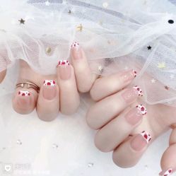 -Pink You美甲洗眉纹绣定制中心