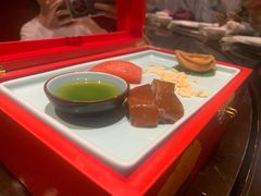 -江上荟·创意中国菜(绿地缤纷城店)