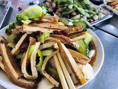 -佰运猪蹄(高陵店)