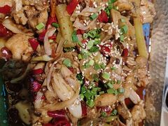 -蛙舍·炭烧牛蛙(东百中心店)