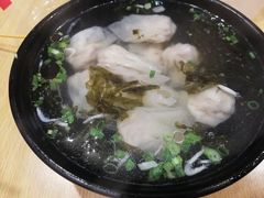 鲜肉虾仁燕皮馄饨-巧燕坊一笼一蒸(庆春广场地铁站店)