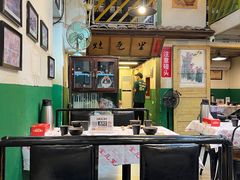 -堂瓦里·33年传统赣菜(第一街区店)