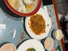 -哈啾嗨·新概念蒙餐(红星新城店)