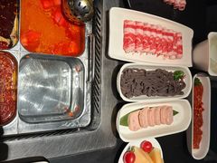 -海底捞火锅智慧餐厅(中骏世界城店)