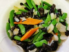 甜豆百合炒云耳-惠爱餐厅