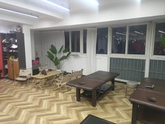 -越·健身工作室(华尔兹广场写字楼B栋店)