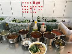 调料台-文山荷鲜居(翠湖店)