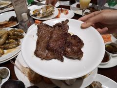 牛排-荣誉国际酒店-云顶旋转餐厅
