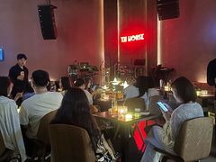 -TZ House音乐现场(来福士中心店)