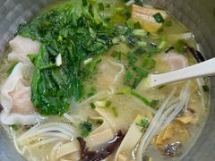 -魔都三兄弟酸辣粉·蘸卤炸串(虹桥万科店)