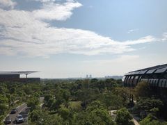 -上海滴水湖皇冠假日酒店