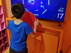 -不可思议减压馆·解压博物馆·摔碗发泄·团建定制