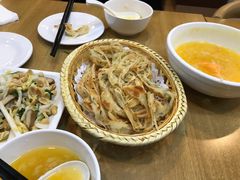 抓饼-台北楚楚园馅饼粥(虹桥南丰城店)