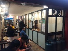 门面-舒小笼松针小笼包