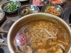 -香猪坊韩国烤肉专属门店(魏公村店)