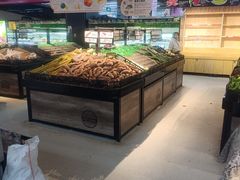 -卜蜂莲花(紫荆山路店)