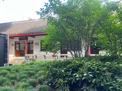 -上海市龙华烈士陵园