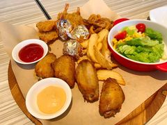 人气重磅拼盘-必胜客(海滨店)