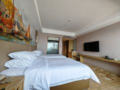 -维也纳国际酒店·西京医院胡家庙地铁站店