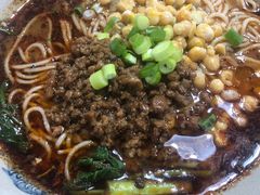 -丁丁猫重庆小面(徐州路店)