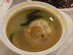 蟹粉狮子头-怡园饭店-餐厅(四望亭店)