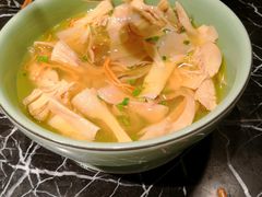 -孔乙己酒家(虹桥路店)