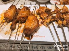 -小董哥烤串·爆汁大油边(故宫店)