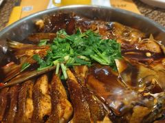 鸿运当头焖大湖鱼头-黄记煌三汁焖锅(崇文门店)