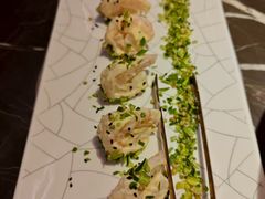 -海派悦庭·海胆烧麦·新融合菜(凯德广场店)