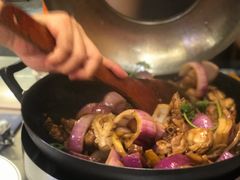 -胡须佬鸡煲四季火锅店(石厦西村直营店)