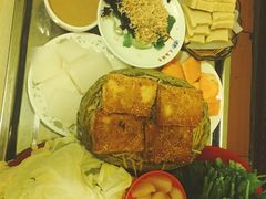 -洞庭洲·防空洞火锅·烧烤·铜锅涮肉(新百广场店)