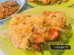 -明记烧鱼美味店