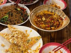 -冶建镜子·老南昌大排档·江西虾王(总店)