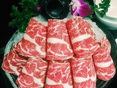 雪花牛肉-捞王猪肚鸡火锅(财富中心店)