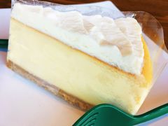 -星巴克臻选(呼和浩特维多利摩尔城店)