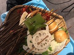 -马路边边麻辣烫(世纪金源店)