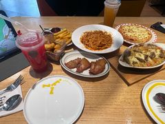 -菲滋意式餐厅(温岭银泰城店)