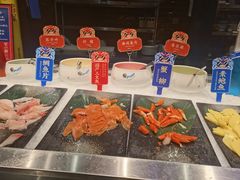 -芝小官毛肚火锅海鲜自助(淮安清江浦区新亚店)
