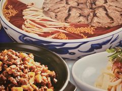 -西部马华清真兰州牛肉面·烧烤夜市(三里河店)