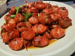 -巴厘龙虾·榜首油焖大虾(音乐学院·沿江酒馆店)