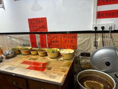 -柳州肥姨妈大骨螺蛳粉(江宁万达店)