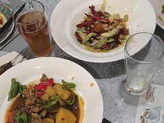 -汗腾格里·风味餐厅(新疆驻京办店)
