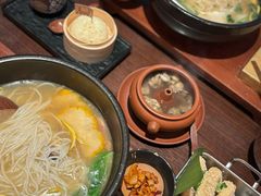 -银米·云南传统过桥米线(双廊黑金冠店)