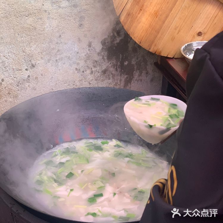 尚干的锅边节，锅边油饼吃到high！