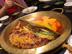 -沸炉重庆老火锅(军事博物馆店)