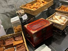 -岷山饭店-芝芝自助餐厅