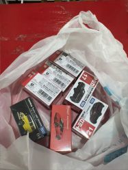 -逝水玩具折扣店