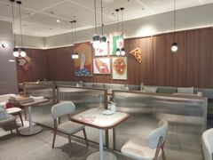 -必胜客(联投东方店)