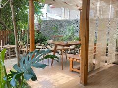 -花苑里咖啡(威远店)